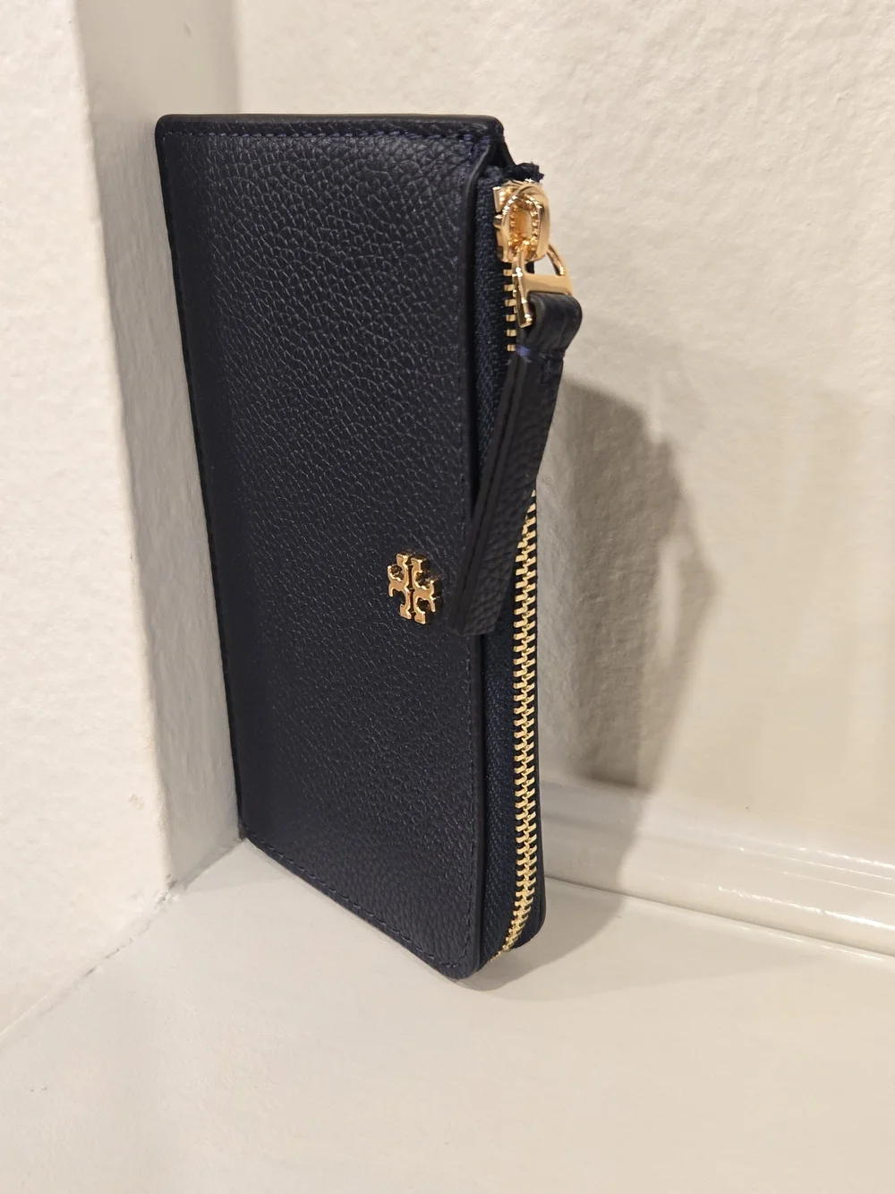 Brand New Leather Navy Tory Burch With Gold Logo Wallet